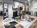 Thiết kế nội thất shop thời trang sáng tạo không gian