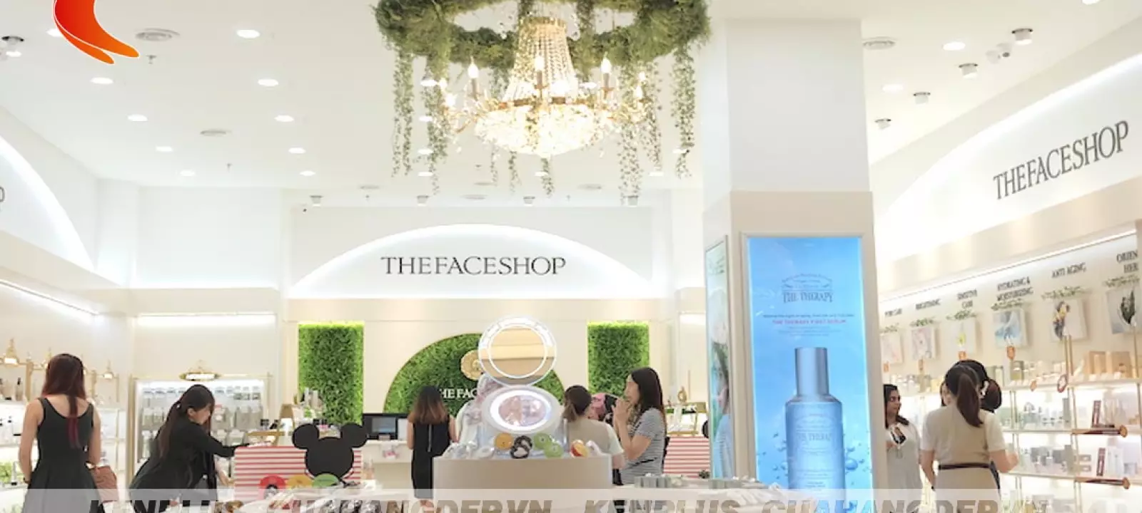 Mẫu thiết kế cửa hàng mỹ phẩm The Face Shop