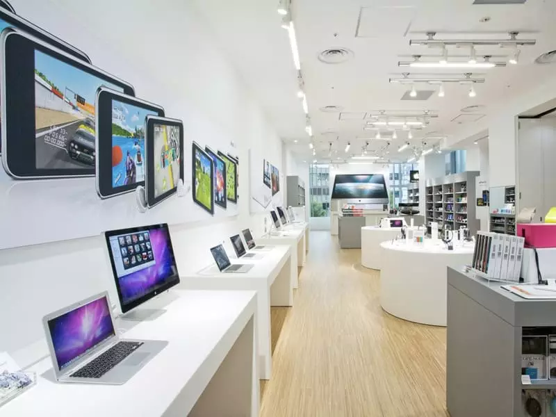 Top 5 mẫu thiết kế showroom máy tính đẹp ấn tượng