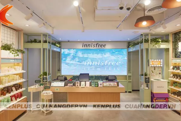 Mẫu thiết kế cửa hàng mỹ phẩm INNISFREE