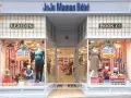 Bật mí cách thiết kế shop thời trang mẹ và bé đẹp “chất ngất”