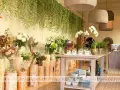 Thiết kế cửa hàng hoa đẹp khiến khách hàng mê mẩn