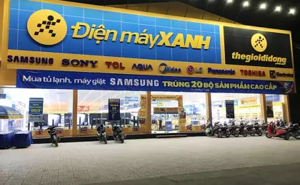 Mẫu thiết kế cửa hàng điện máy xanh
