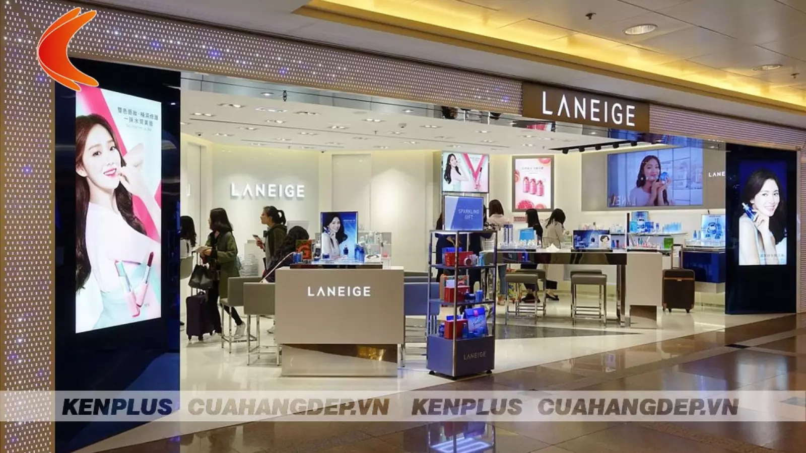 Mẫu thiết kế cửa hàng mỹ phẩm cao cấp Laneige