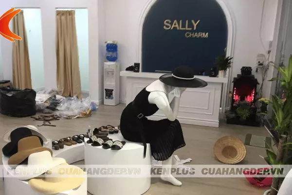 Thi công shop thời trang nữ Sally Charm – Quá trình lột xác đáng kinh ngạc